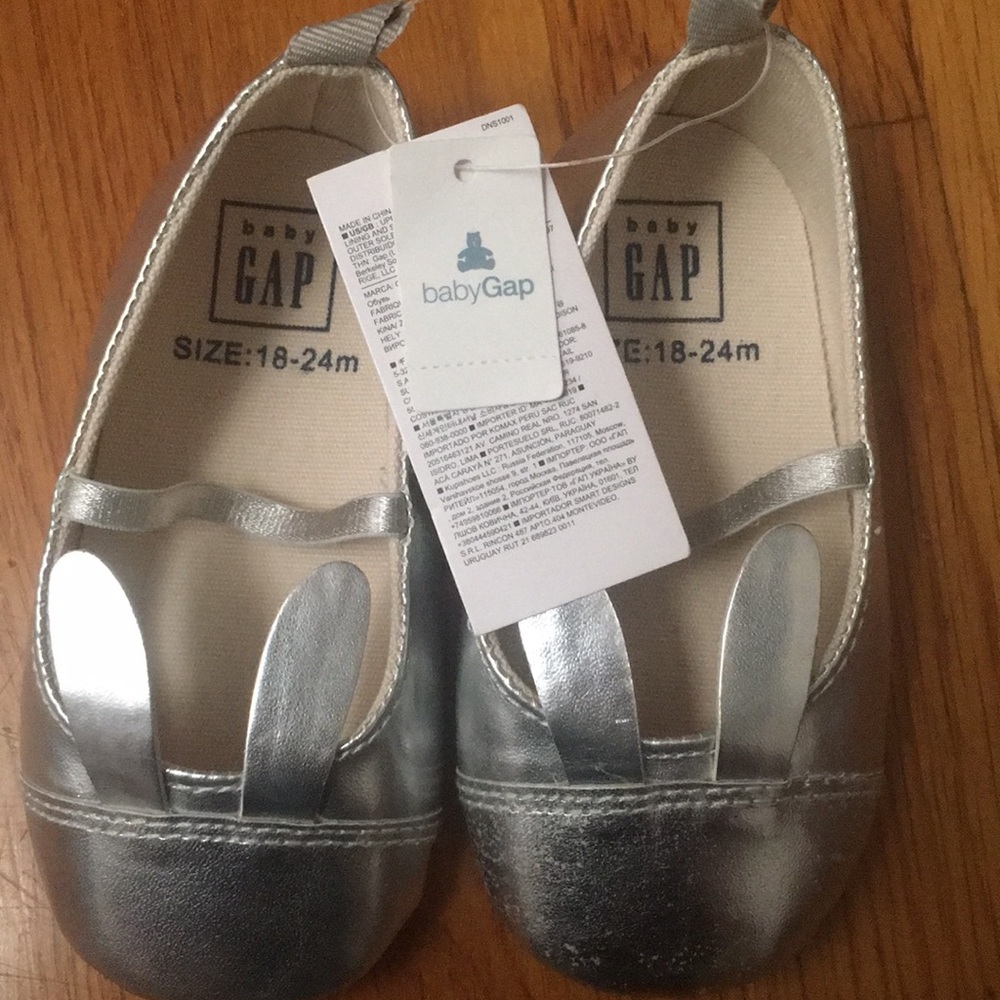 Silver bunny flats size 18-24months